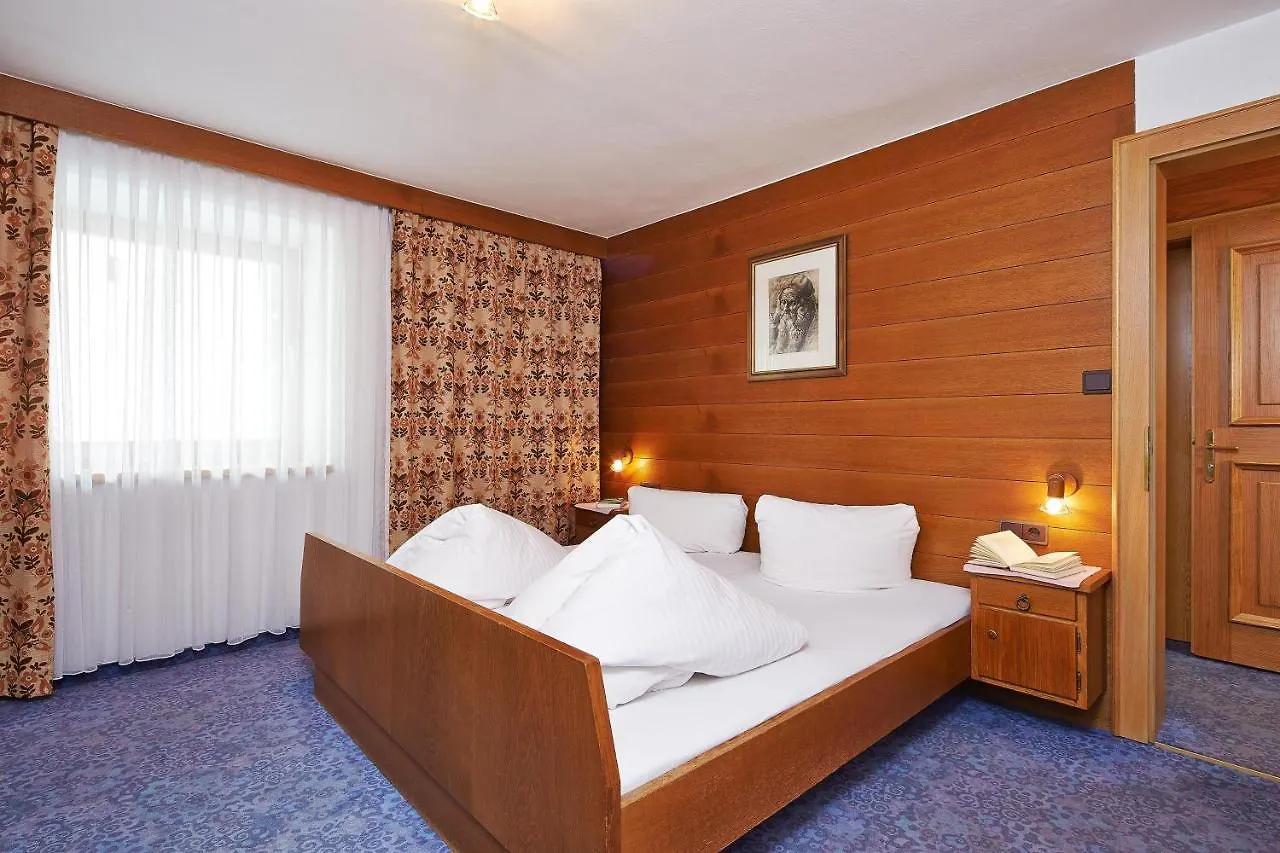 Haus Alpenrose Guest house Solden